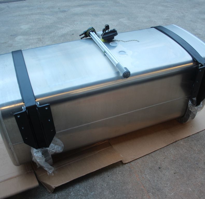 NEW 600L ALUMINIUM TRUCK DIESEL TANK