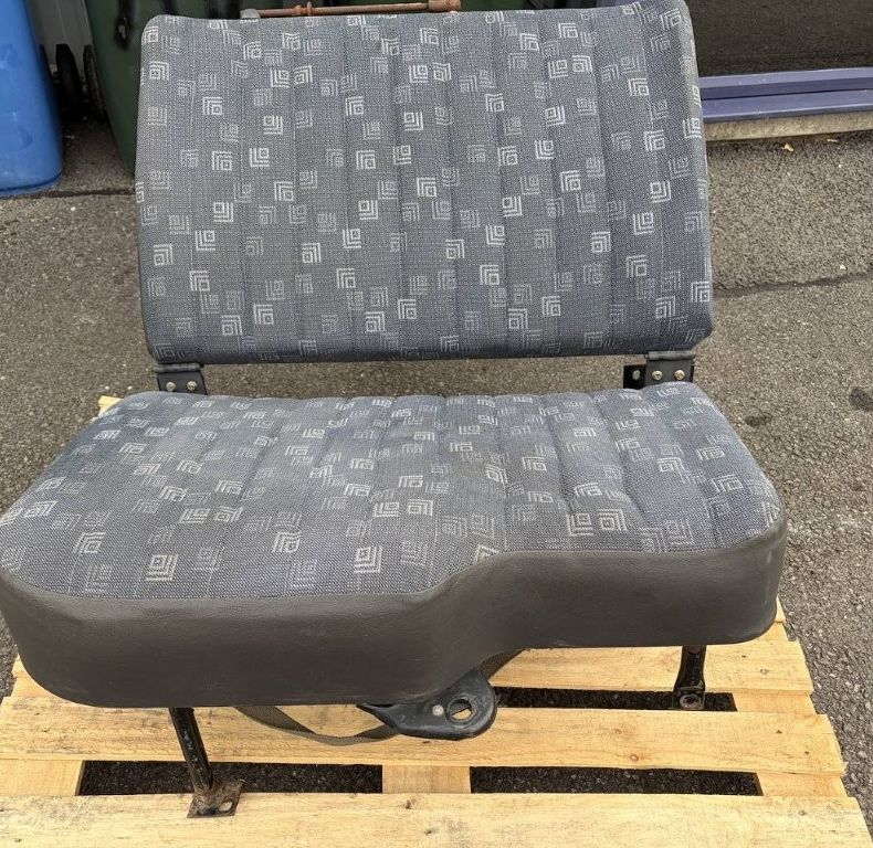 DOUBLE SEAT LHD