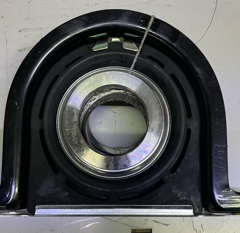 CENTRE PTO HOUSING & BRACKETS