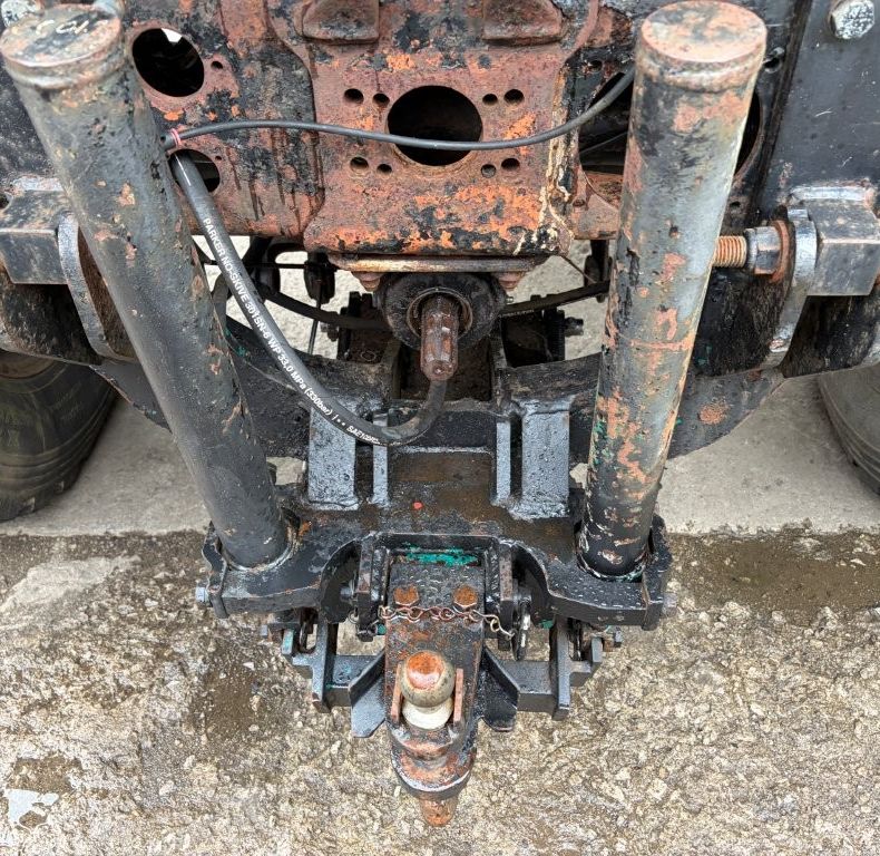 USED PICK UP HITCH