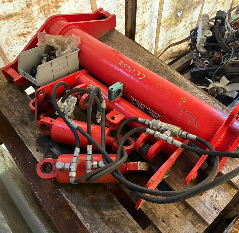 FRONT AXLE STABILISER UGN/UGE