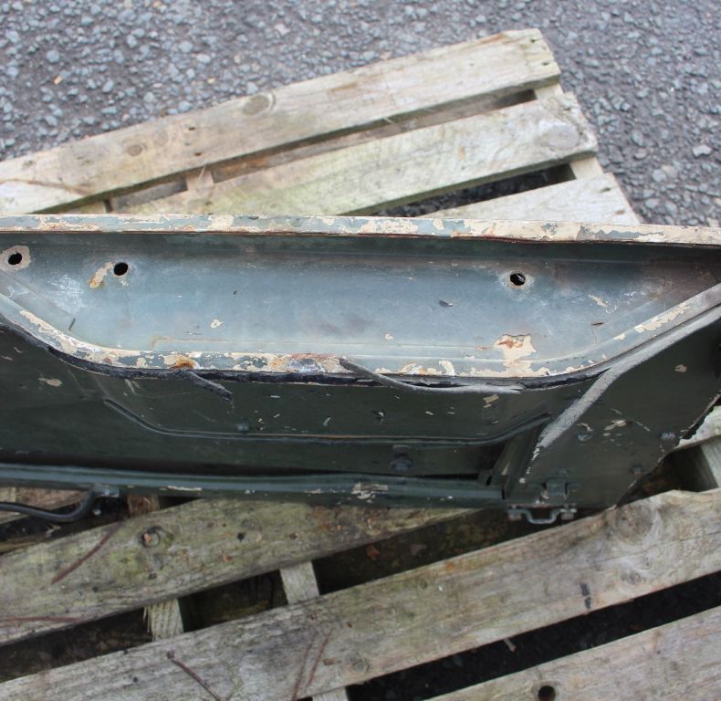 USED LEFT HAND 406/416 SOFT TOP CAB DOOR