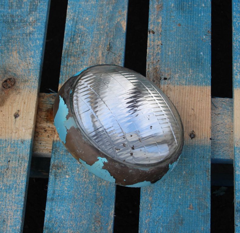 USED FRONT HEADLIGHT U1100 (416)