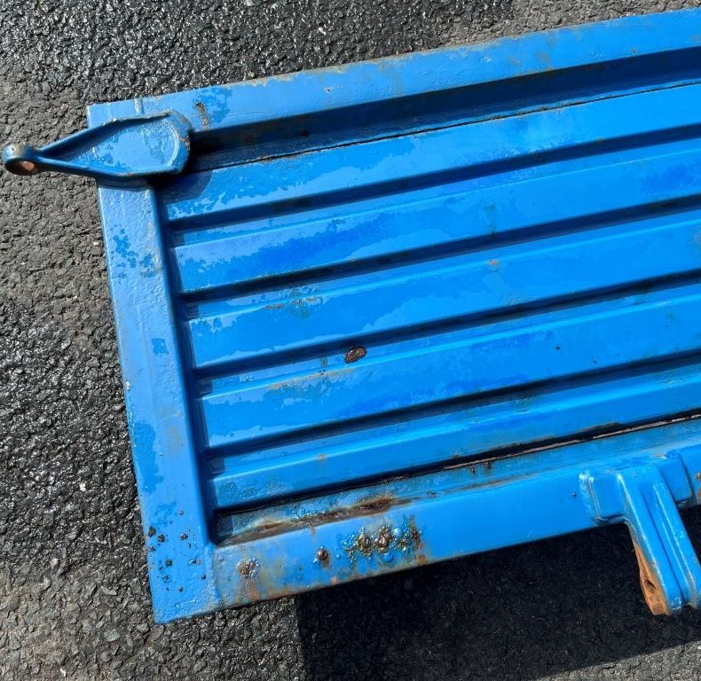 USED SIDES & TAILGATE 425/437