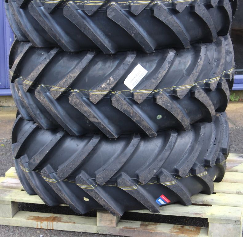 BRAND NEW MITAS AC70G 405/70R20 TYRES
