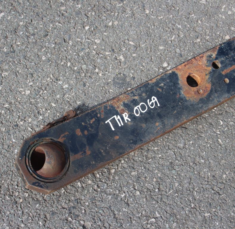 USED LINK ARM 425-437