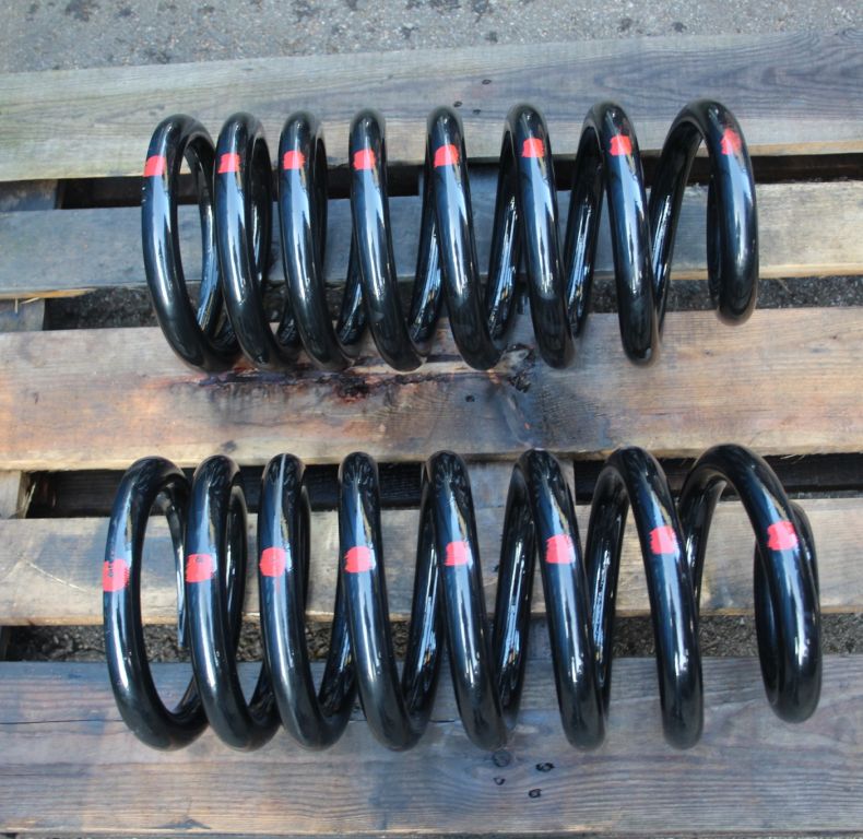 AV REAR HEAVY DUTY SPRINGS 425/437 UNIMOGS