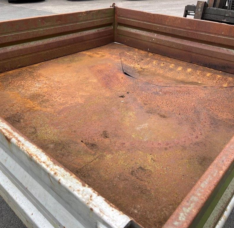 3 WAY TIPPING BODY 406-427