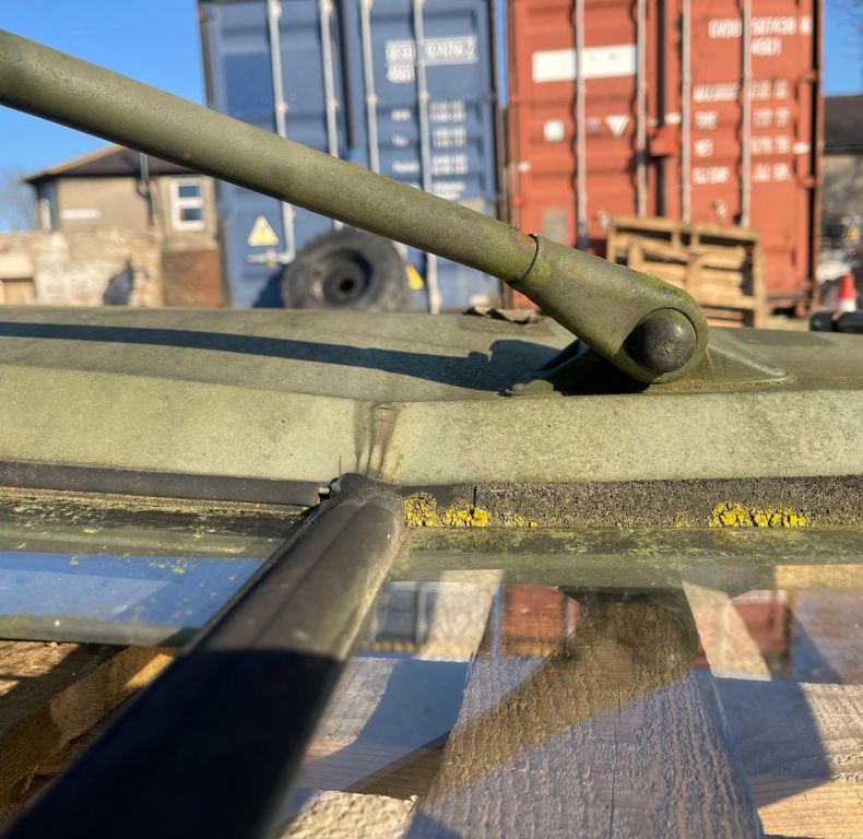 LEFT HAND DOOR SBU U1000-2450