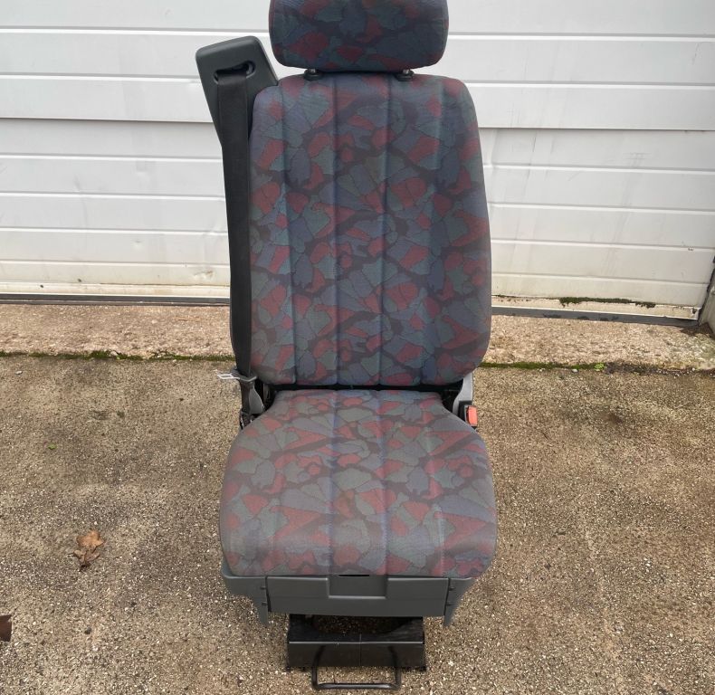USED ISRI SUSPENSION SBU RH SEAT