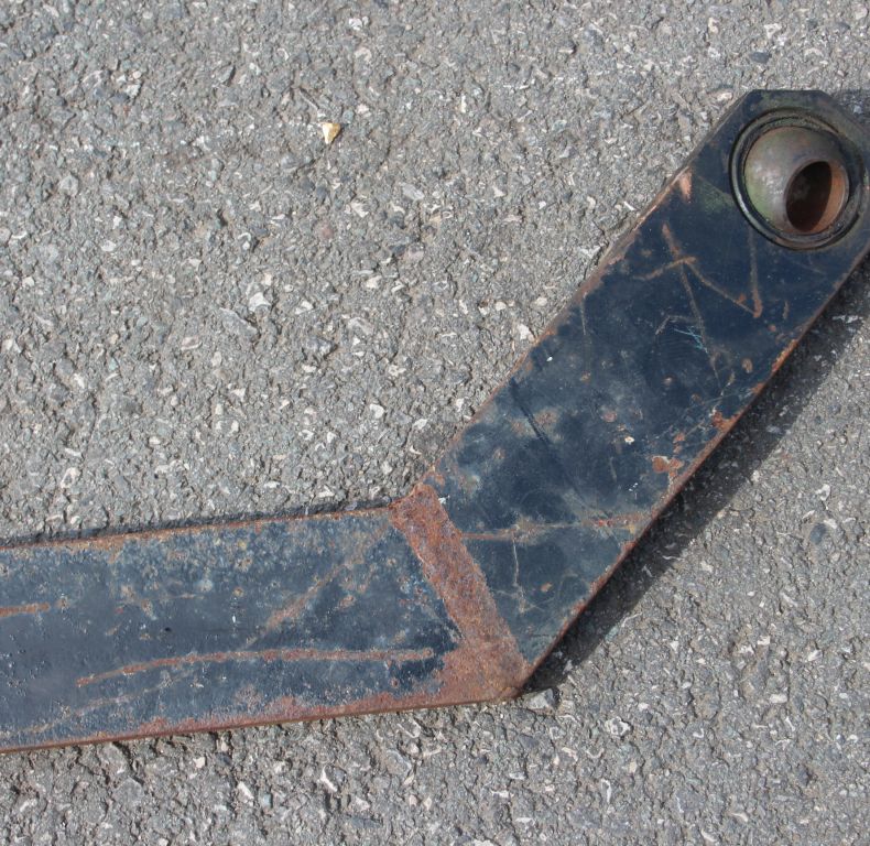 USED LINK ARM 425-437