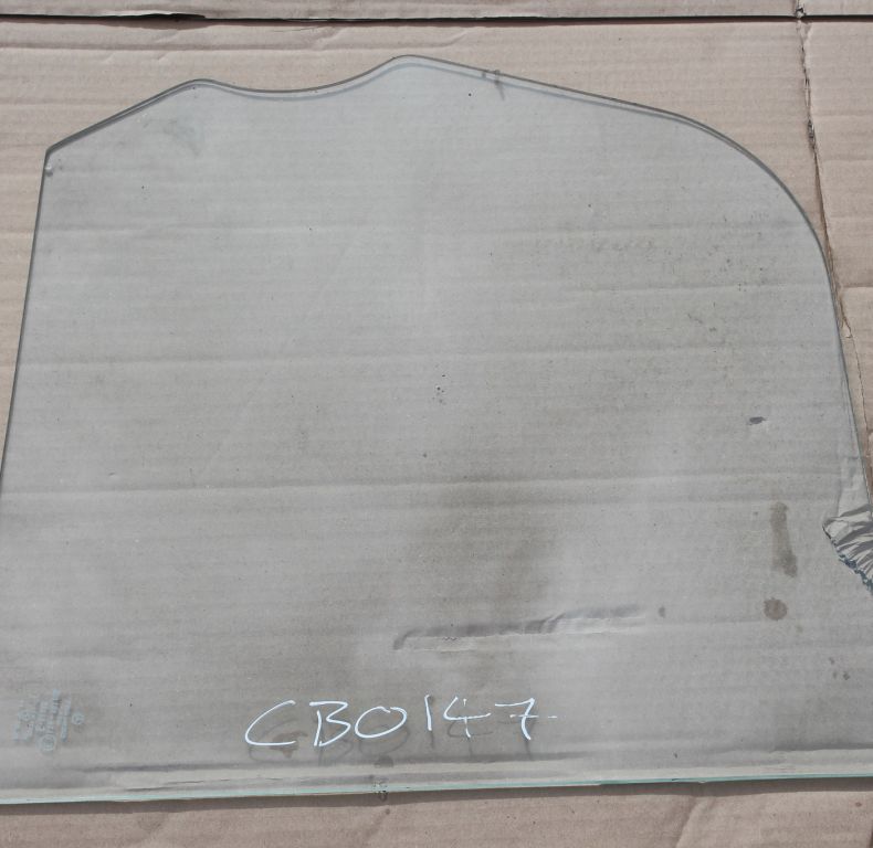 U900/1100 WINDOW GLASS