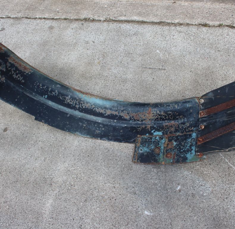USED FRONT N/S MUDGUARD U900 U1100 406 416