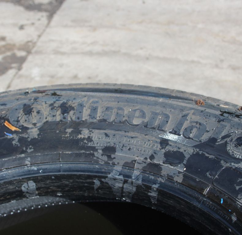 X 2 USED 385/65R22.5 CONTINENTAL TYRES