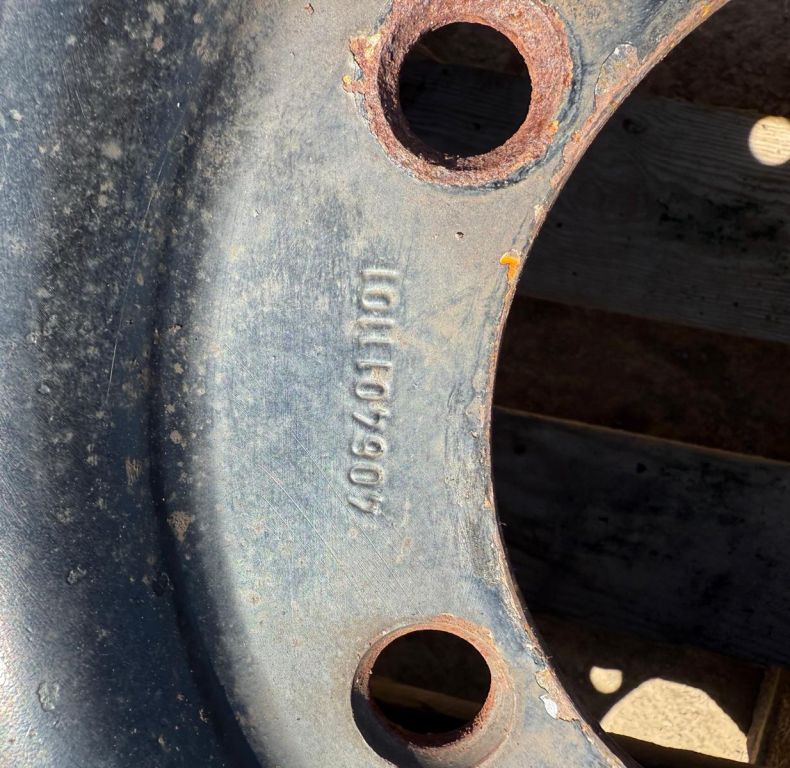 SET 4 USED RIMS 408 401 1101