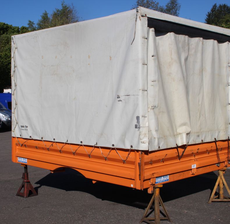 DOUBLE CAB REAR BODY