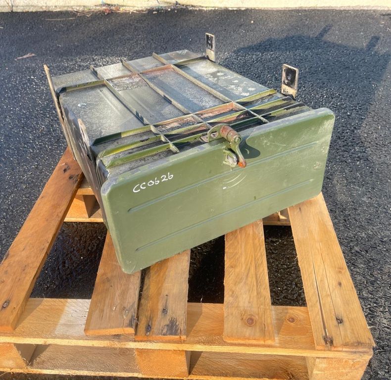 EX-MILITARY U1300L TOOLBOX STORAGE BOX