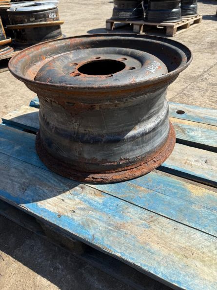 1 USED RIM  408 401 1101