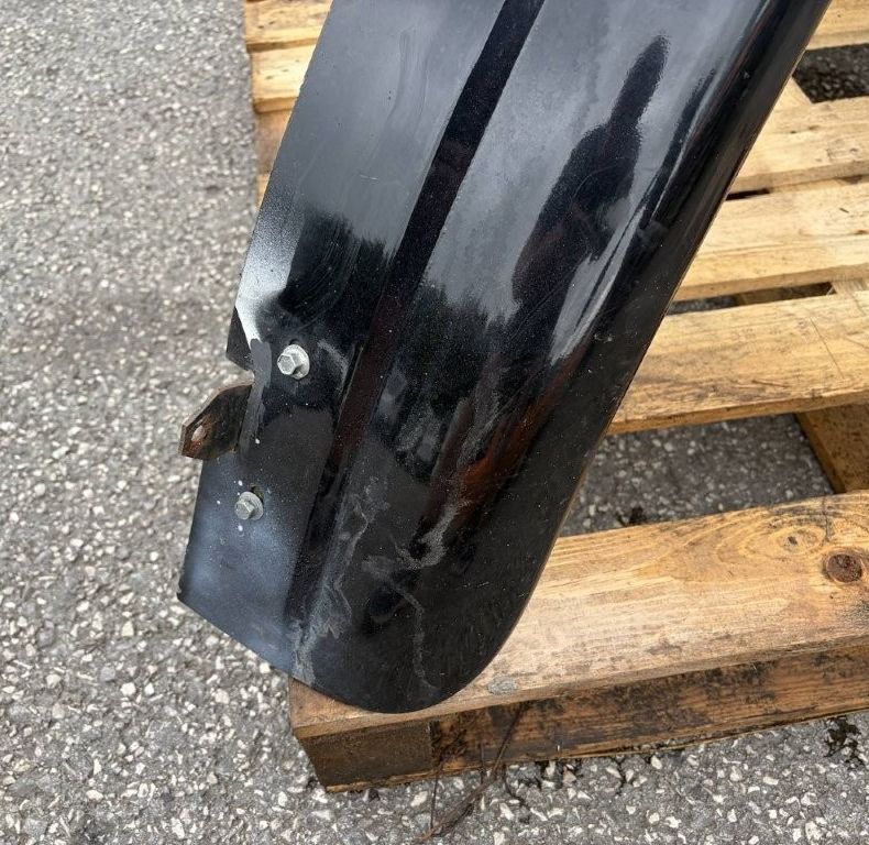 MUDGUARD FRONT RIGHT 180MM