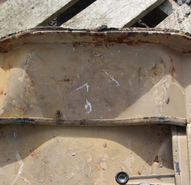 USED LEFT HAND 406/416 SOFT TOP CAB DOOR