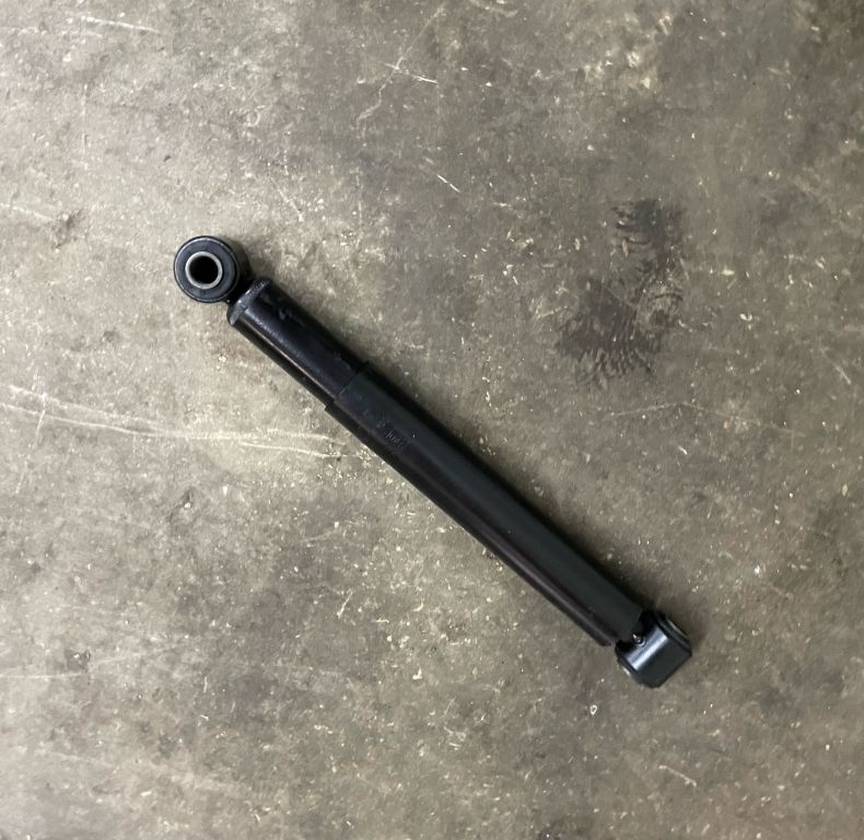 NEW/OLD STOCK SHOCK ABSORBER FOR U110/140