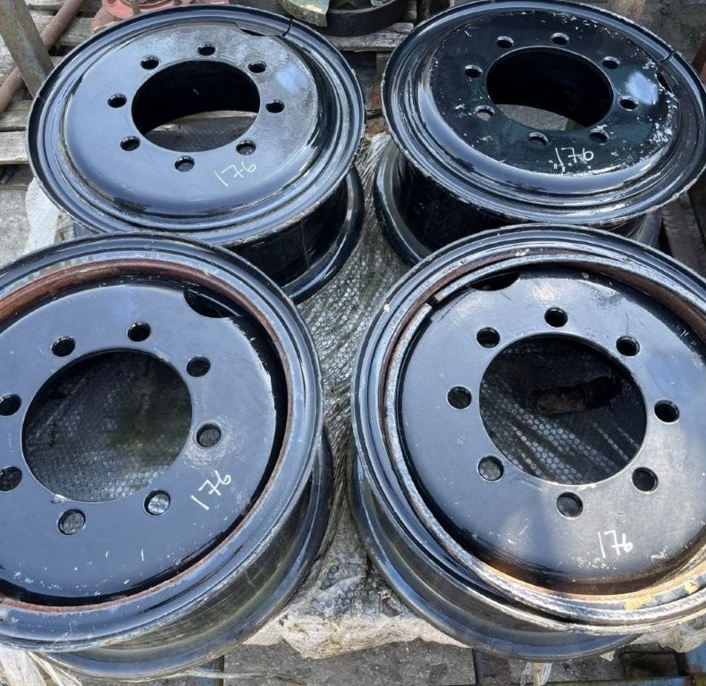 4x 8 bolt split rims