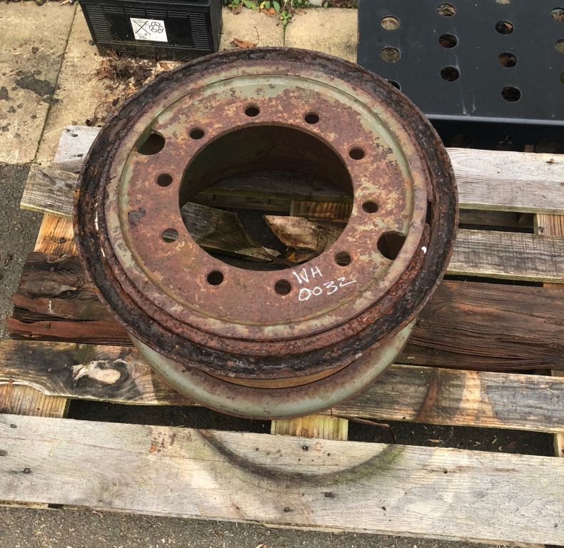 x1 heavy duty 10 bolt 11x20 split wheel rim