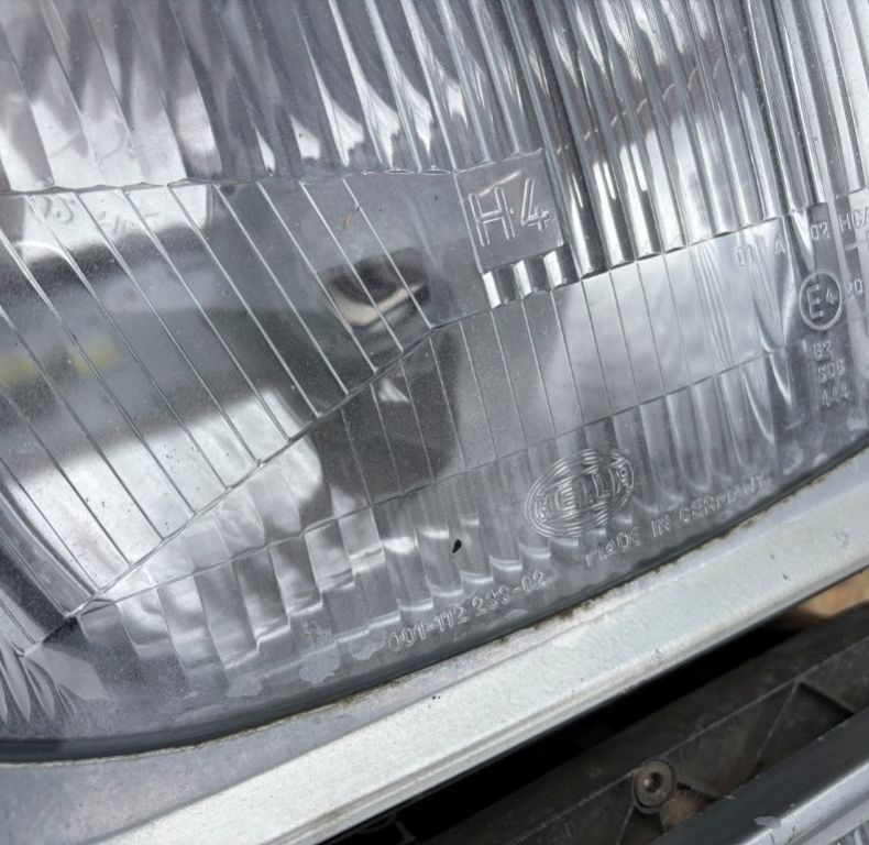 SBU HEADLIGHTS PAIR