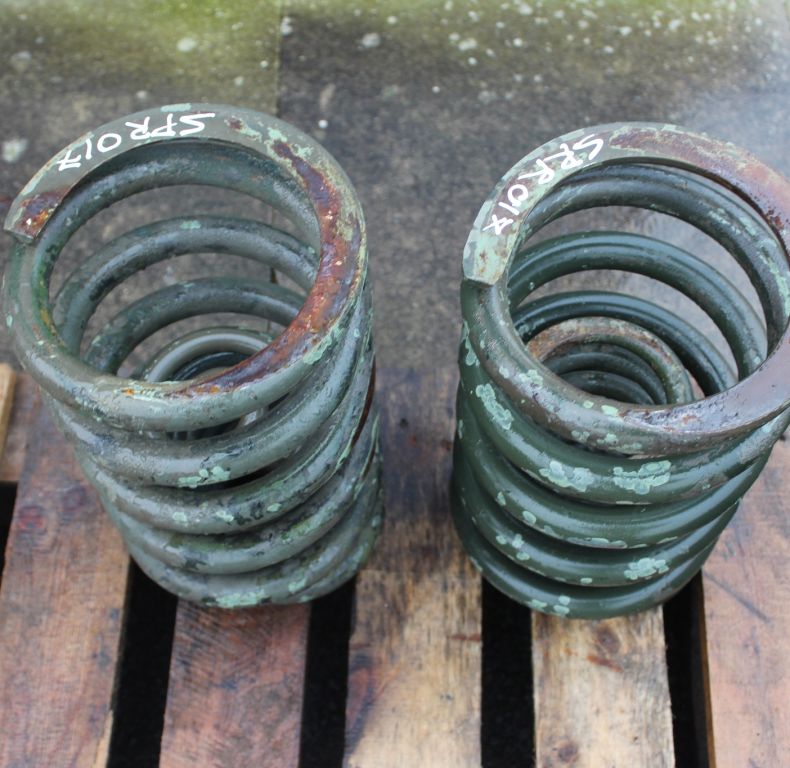 PAIR USED EX-MILITARY HD REAR SPRINGS 406/416