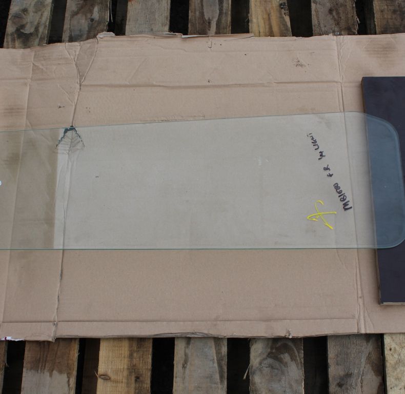 USED MB TRAC 1/4 LIGHT GLASS