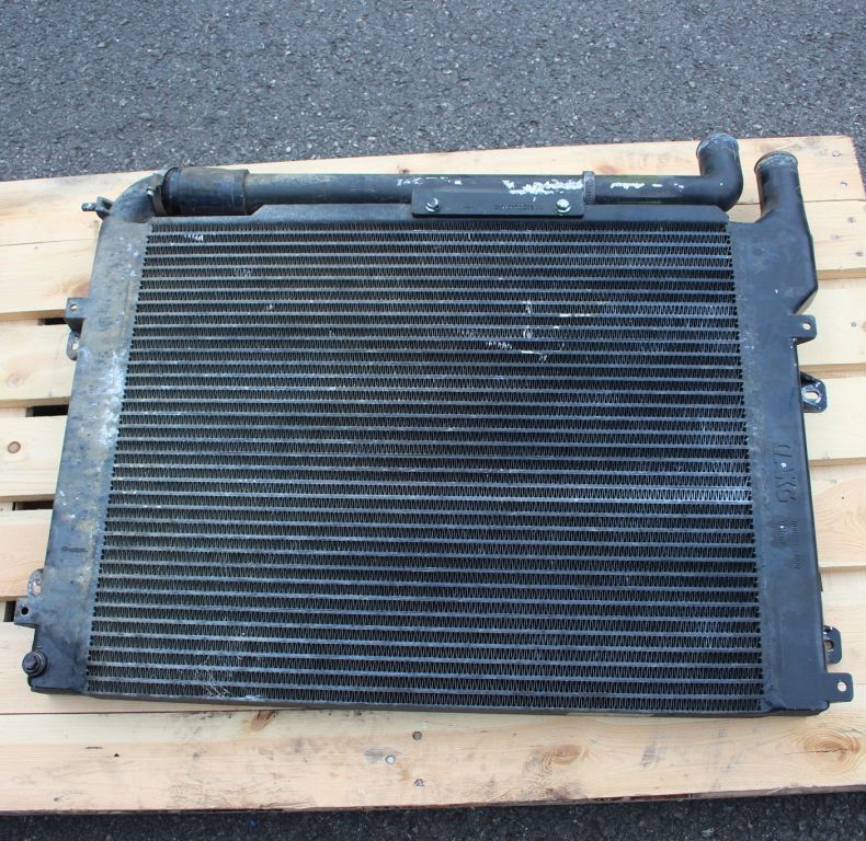 USED UGN RADIATOR 405 501 37 01