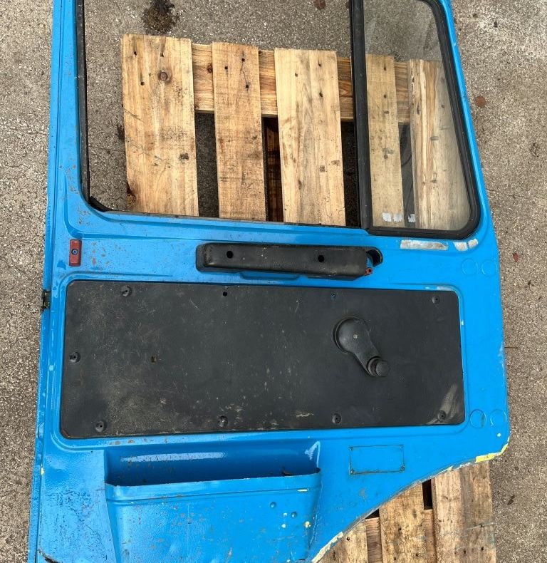 LEFT HAND DOOR SBU U1000-2450
