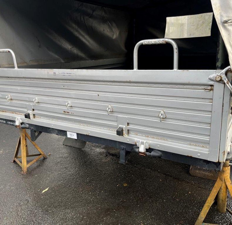 U1550L37 DOKA REAR BODY