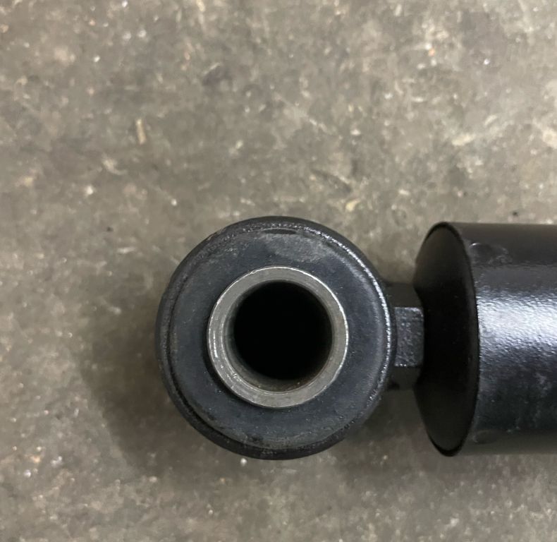 NEW/OLD STOCK SHOCK ABSORBER FOR U110/140