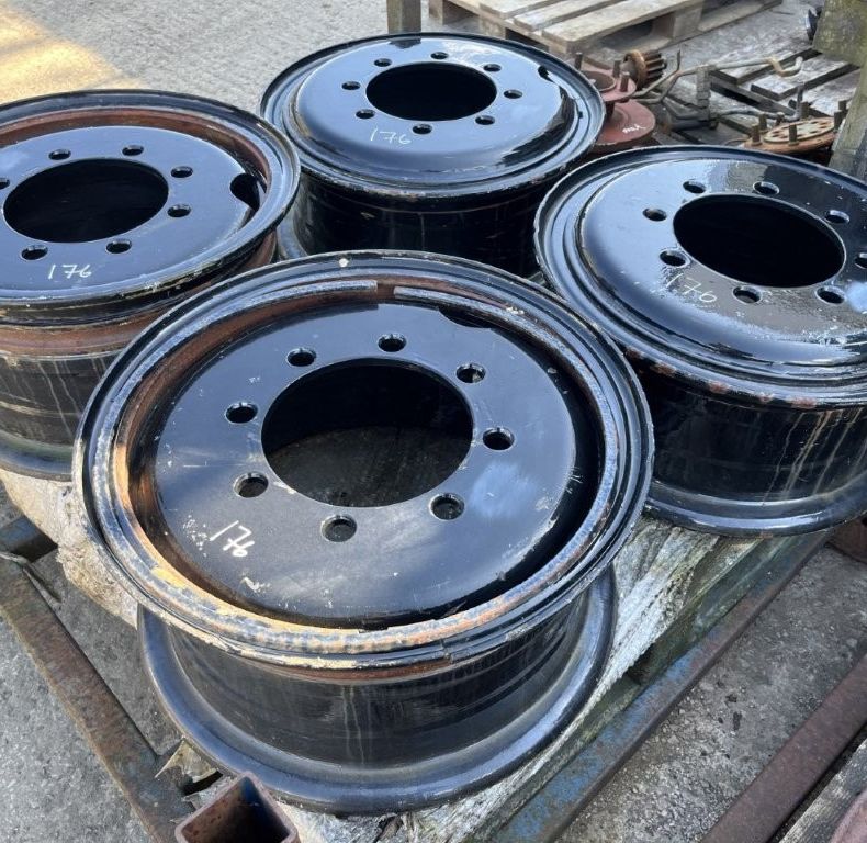 4x 8 bolt split rims