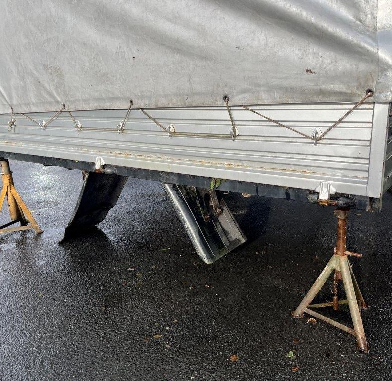 U1550L37 DOKA REAR BODY