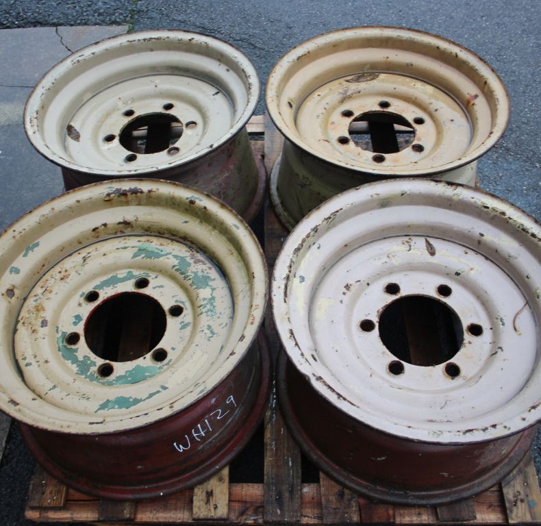 USED EX-MILITARY WIDE TRACK 11X20" WHEEL RIMS