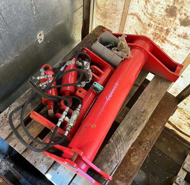 FRONT AXLE STABILISER UGN/UGE