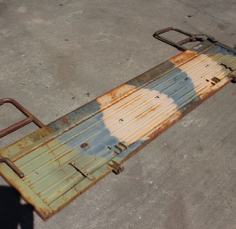 USED TAILGATE U1700L