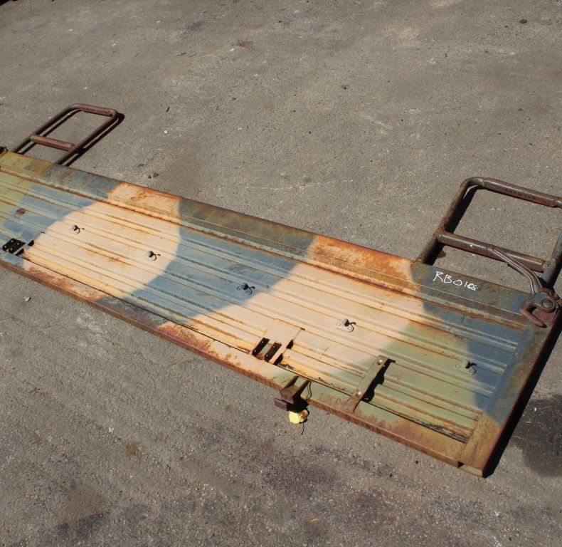 USED TAILGATE U1700L