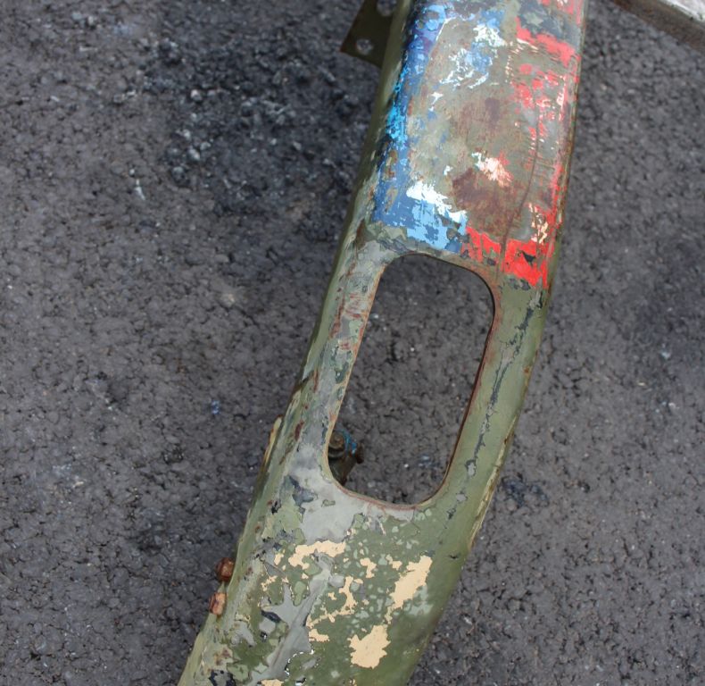 USED U900/1100 406/416 MILITARY BUMPER