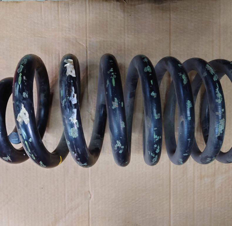 X1 REAR SPRING U1300L