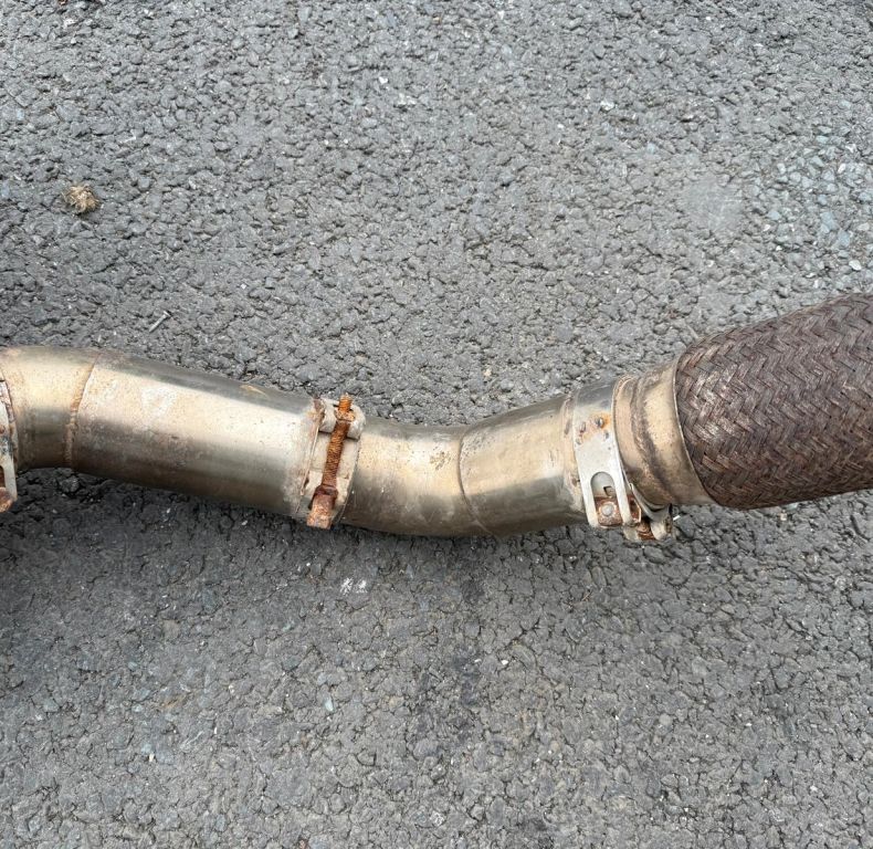 STAINLESS STEEL EXHAUST SYSTEM U1300,U1550 435-437