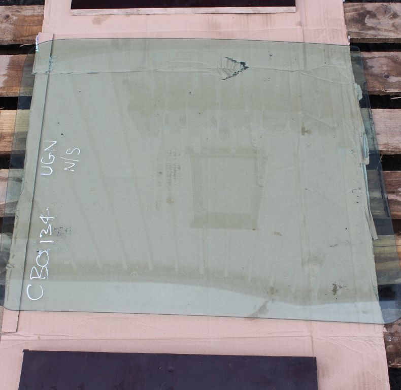 USED UGN U300-500 DROP GLASS