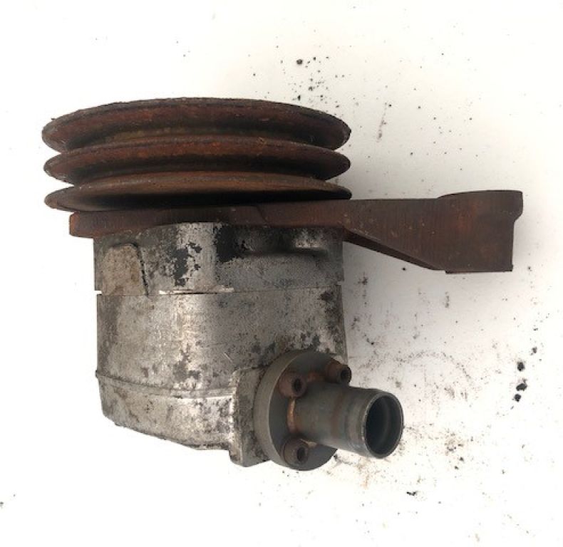 USED MB TRAC SINGLE HYDRAULIC PUMP 441-443