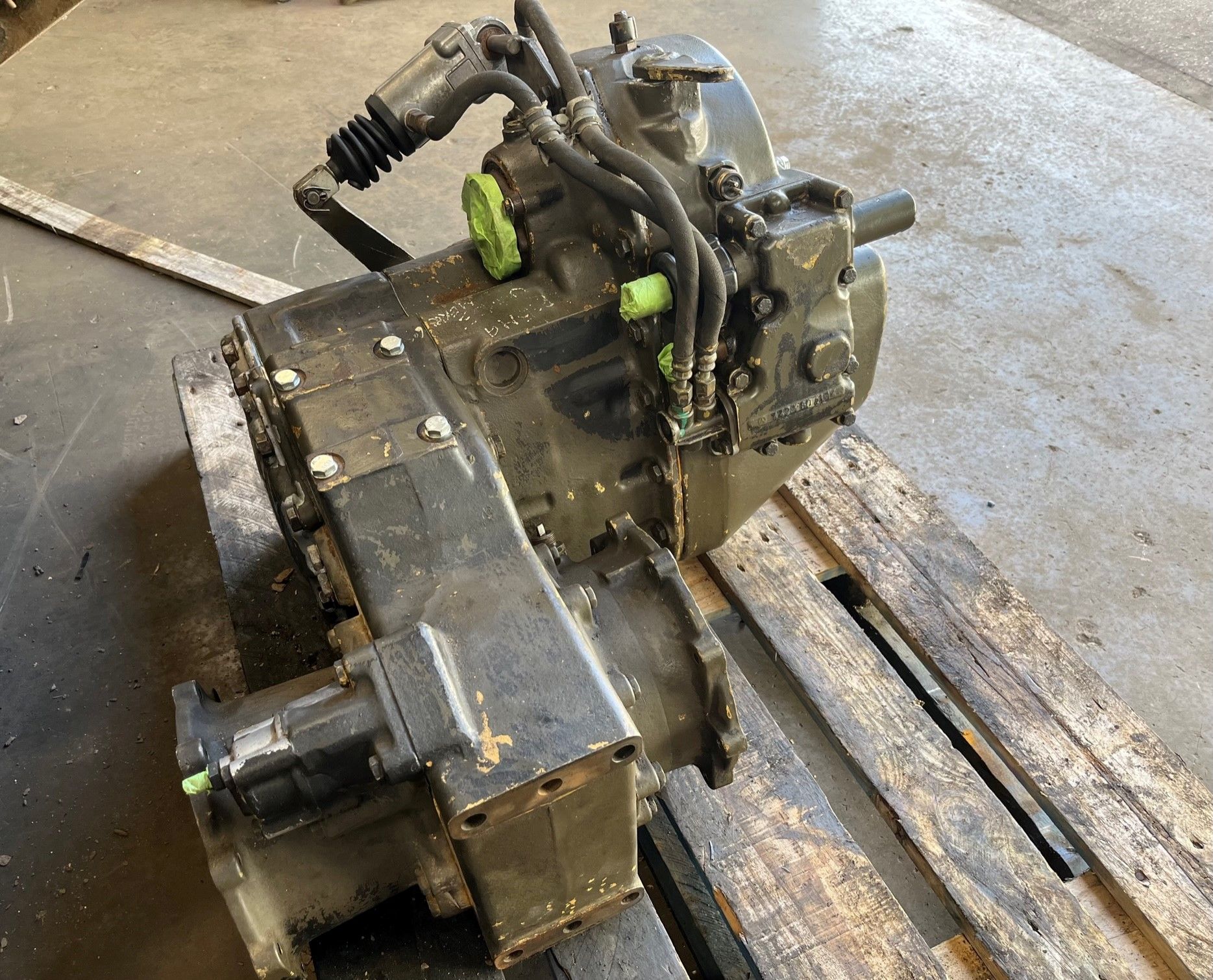 REPAIR CUSTOMERS UNIMOG GEARBOX Atkinson Vos REPAIR CUSTOMERS UNIMOG GEARBOX Atkinson Vos