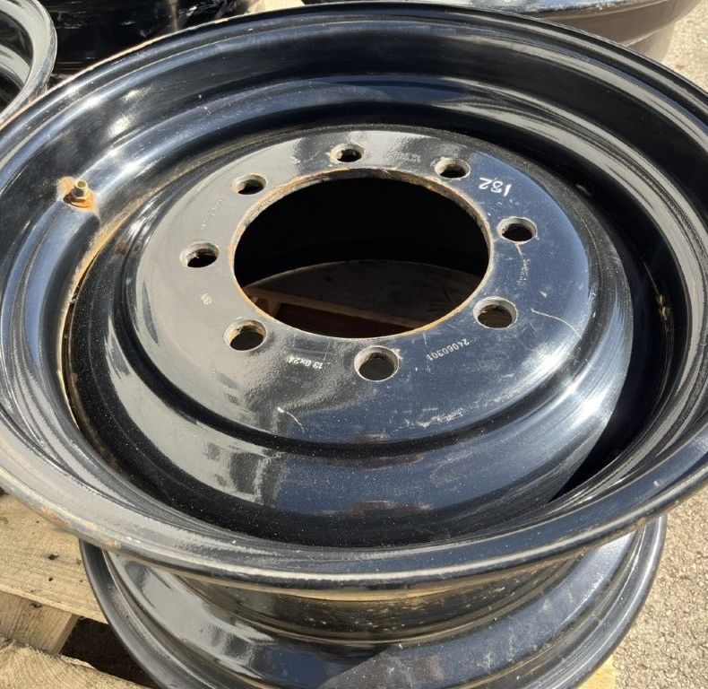 4x 13x24" RIMS