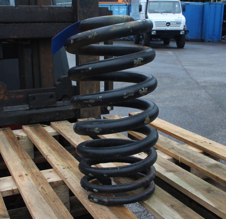 USED U1000/1200 424 REAR SPRING