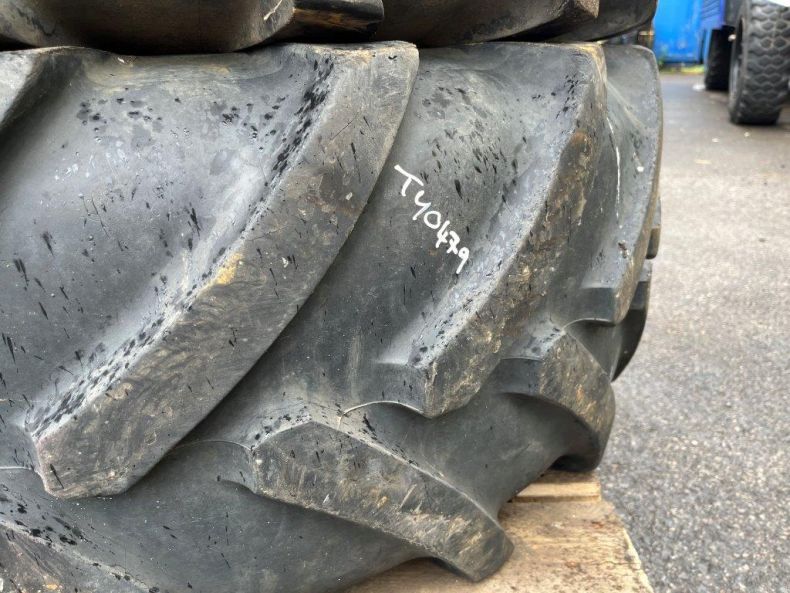 USED 445/70R24 MICHELIN XM47 TYRES X2