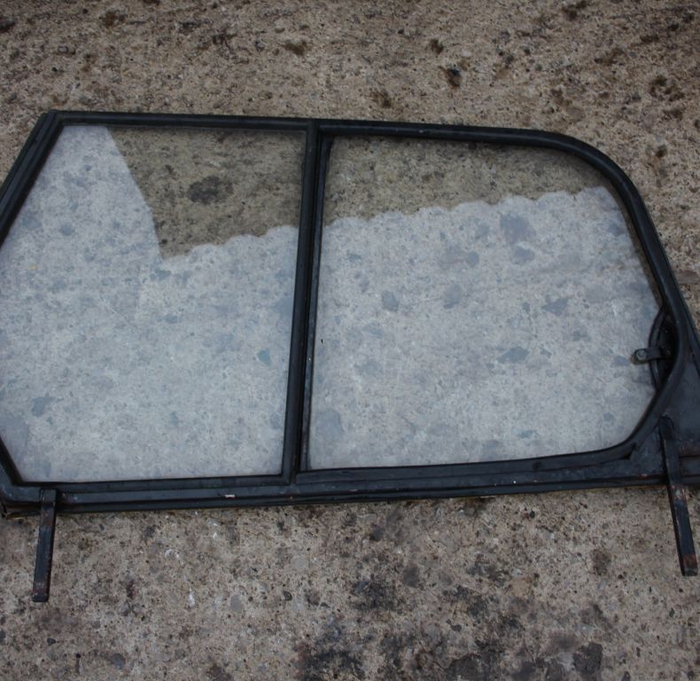 USED RIGHT HAND DOOR TOP 406 416 SOFT TOP CAB